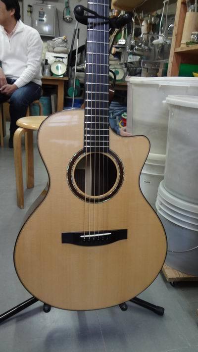 Newギター LakeWood A-32 Custom: アラカンおやじのアコースティック