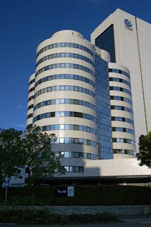 Java_Group_headquarters_building_(Java_Fashion_Dominium)_Kobe01s5s3200.jpg